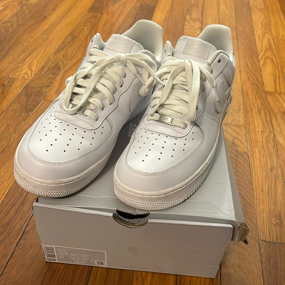 AIR FORCE ONES